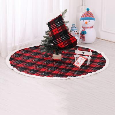 China Chirstmas Decor Christmas Tree Decorations Material 125cm Grid Party Decorative Canvas Red Black Skirt for sale