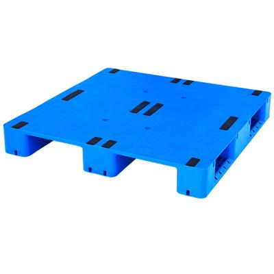 China 4-Way Entry Euro Pallet Single-Faced Flat Plastic Pallets for Dynamic Load of 1.5 Ton for sale