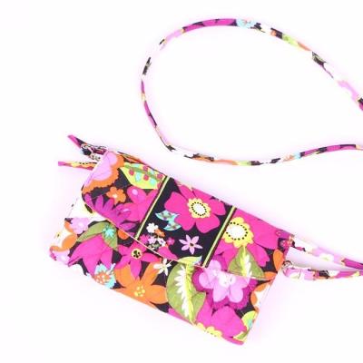 China 2018 wholesale china supplier eco-friendly natural 100% cotton floral print quilted cotton fabric ladies stripe wallet along for sale