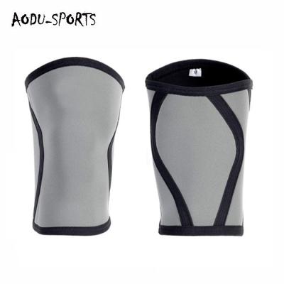 China Good Selling Comfortable Breathable Neoprene Performance 5mm Knee Sleeve for sale