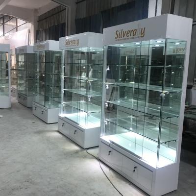 China Modern Boutique Display Cabinet With LED Lights Showcase And Glass Display Cases for sale