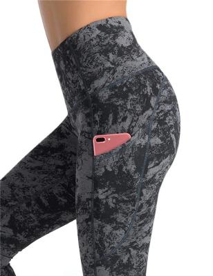 China Ladies Wholesale 2022 High Waist Yoga Shorts Women With 2 Pockets Abdomen Side Running Workout Leggings European Clothing for sale