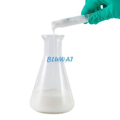 China Polyacrylamide Milky Emulsion Flocculants PAM Liquid Dewatering Polyelectrolyte Settling Dewatering for sale