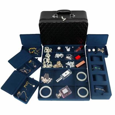 China Portable Simple Exquisite Necklace Ring Stud Bracelet Large Storage Capacity High-end Jewelry Box for sale