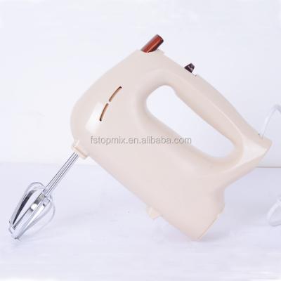 China Household 130w 4 Speeds Cake Electric Egg Beater Home Turbo Function Mini Hand Mixer for sale