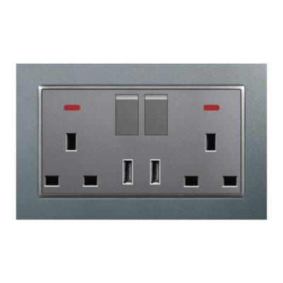 China Easy Installation Smart UK Standard Quality PC Socket Slim Wall Square Usb Socket for sale