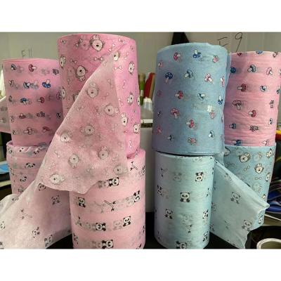 China 25gsm/40gsm/50gsm waterproof high quality spunlace nonwoven fabric for face mask for sale