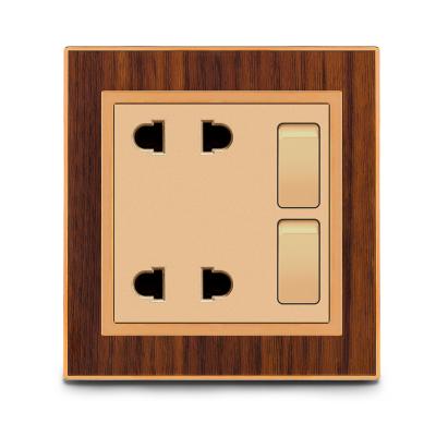 China Customized Maximum Voltage 250V Residential / General Purpose House Wall Socket Multifunctional British Standard Switch for sale