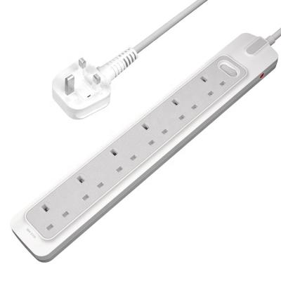 China Overload Protection Six Outlet UK Standard Power Strip With Main Switch And Indicator , Overloading Protector for sale