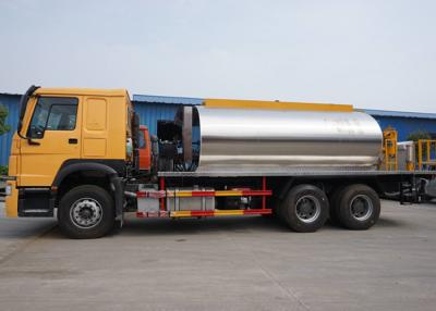 China High Performance Asphalt Patch Truck HOWO 6x4 16 CBM 16M3 Asphalt Sprinkler Truck for sale