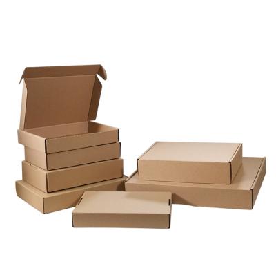 China Aseptic Good Quality Custom Kraft Paper Boxes Gift Box Men Packing Clothing Box for sale