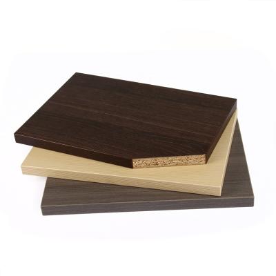 China Modern Melamine Faced Raw Plain Particleboard Chipboard Plywood For Furniture for sale