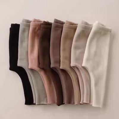 China Large Plus Breathable Velvet PP Baby Pants Next 3T Baby Equipment Home Winter Simple Solid Babies Leggings for sale