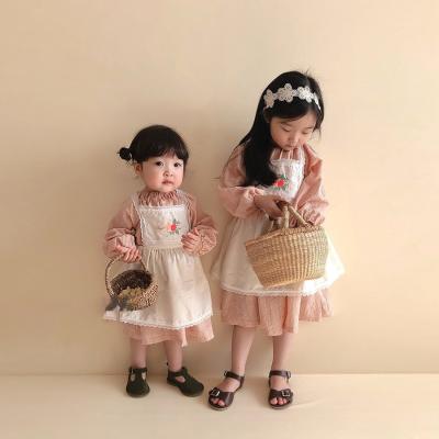 China 1 Year Old Baby Sisters Clothes Breathable Korean Baby Princess Embroidered Birthday Dresses for sale