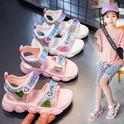 China Fashion trend buckskin sandals 2021 soft-soled new glitter sandals children's beach shoes children foam sandals for sale