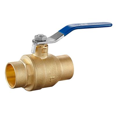 China Kitchen / Home Toilet Plumbing In Blue Handle Stock Wholesale Welded Brass Ball Valve Switch For Garden for sale