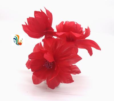 China Christmas Decoration Supplies Dyed Party Goose Feather Flower Mount with Wire Accessory for sale