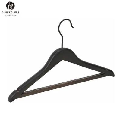 China Luxury Guest Guess 2023 Customized Luxury Hotel Black Color Clothes Hangers Luxury Cloth Clothes Wood Clothesline Hanger for sale