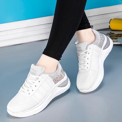 China 2020 New Arrival Breathable Lightweight Breathable Women's Sports Shoes Ladies Casual Shoes Women Sneakers for sale