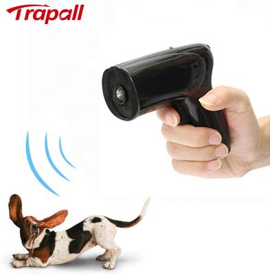 China Viable Portable Ultrasonic Training Cat Repeller Chaser Stop Barking Dog Animal for sale