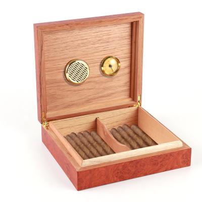 China Handmade Cigarette Box Gift Mahogany Cedar Lacquered Cigar Accessories Cigar Humidor Wooden Cigar Boxes for sale