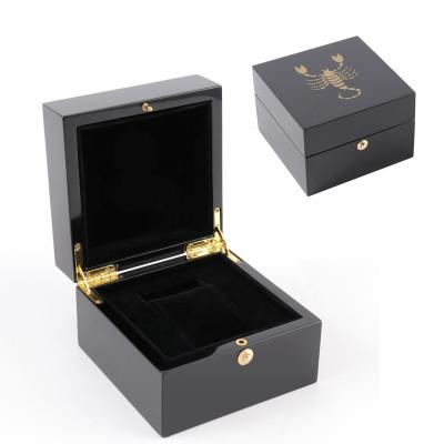 China Custom Display FUREN Logo Piano Glossy Finshing Single Black 1 Slot Watch Box Watch Packaging Watch Storage for sale