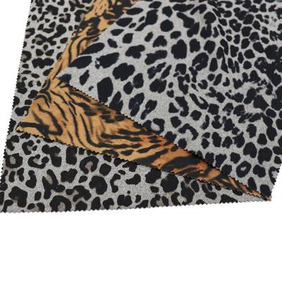 China Double Faced Good Quality Heavy Comfortable Leopard Print 100% Polyester Fiber Wool Houndstooth Brushed Tweed Fabric for sale