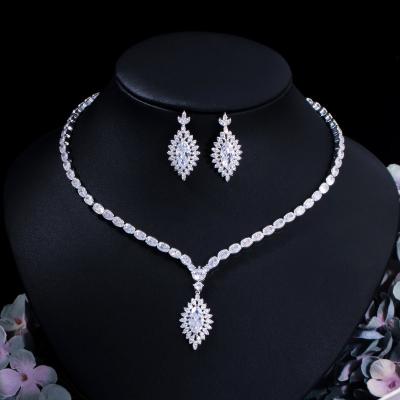 China Dubai Shiny African Zircon Bridal Wedding Necklace Sparkle Earrings Luxury Jewelry Sets For Brides Dress Accessories for sale