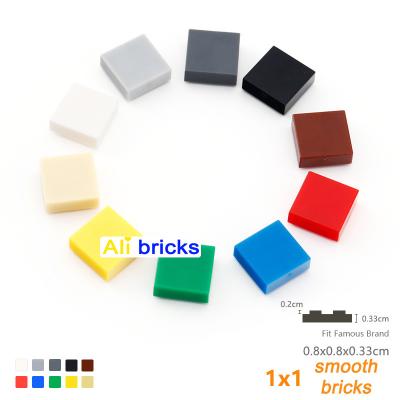 China DIY TOY 1KG DIY Building Blocks Figures Smooth Bricks 1x1 24Color Size Educational Creative Toys For Children Compatible With 3070 Brands for sale