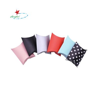 China Recycled Materials Transparent Pillow Shaped Boxes Large Box Pillow Box Window Packaging for sale