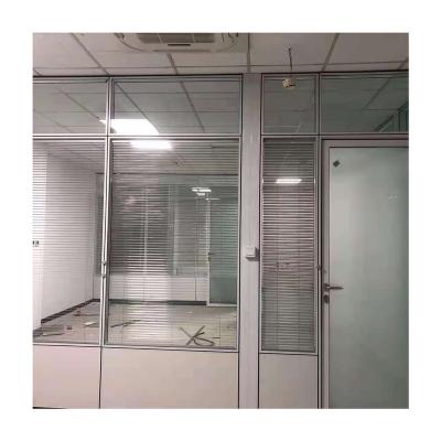 China Contemporary Wholesale Office Partition Wall 90 Tempered Glass Shutter Glass Partition Various Office Sizes for sale