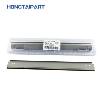 China OEM 2a BTR Cuchilla de limpieza de cinturón de transferencia 033K98630 033K96890 607K04292 607K04291 607K04293 859K07313 para Xerox DC V80 V180 V2100 V3100 Copiador Cuchilla de limpieza de cinturón IBT en venta