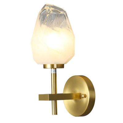 China 2022 Modern Decorative Exquisite Art Style Durable Copper Glass Wall Lamp Luxury Copper Gold for sale