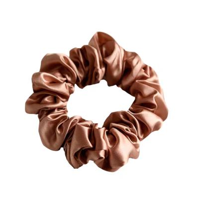 China 2021 Hot Selling Dark Brown Customized 100% Silk Hair Scrunchies Elegant Custom /Office/Sleep Amazon Home/Beauty/Travel Band OEM Cute Scrunchy Deisgner custum Hair Scrunchies for sale