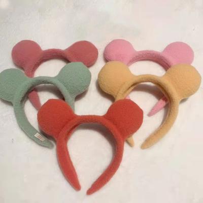 China Cute Designer Mouse Ears Headband Hair Accessories Headbands 2021 New Style European and American Cartoon Winter Popular Girls Headwear For Kids Girls for sale