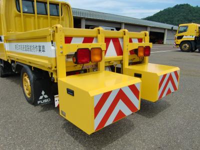 China Anti Collision Steel Bridge Traffic Attenuator Truck for sale