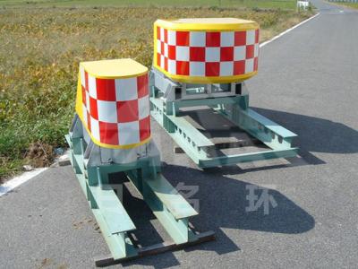 China Fork Road Anti Collision Highway Crash Attenuator Aluminum Alloy for sale