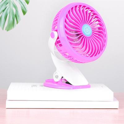 China 360 Degree Rotation 2022 Tech Clip Desktop Fan Latest 360 Degree Rotation Mini Usb Fan With Rechargeable Battery for sale