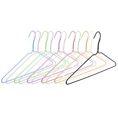 China Modern Cheap Laundry Color Dipped Drying Hanger Thin Plastic Metal for sale