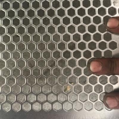 China Corrosion Resistance ISO Certification Aluminum Hexagon Hole Perforated Metal Sheet for sale