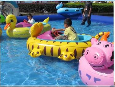 China Animial Style Battery Operated Bumper Boats Light Weight MP3 With SD Card for sale