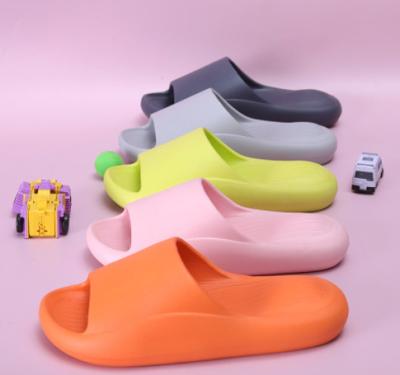 China Wholesale Bath Beach Summer Beach Anti-Slip Summer Fashion Trend Men's Unisex Slip On Slippers Soft Thick Sole Open Toe Slippers Candy Colors Slippers for sale