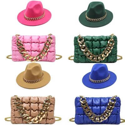 China Daily women adjust Bags Pu Leather flat gold thick messenger chain hat and bag set ladies handbags handbags for sale