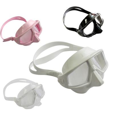 China Adult Freediving Mask Curved Frame Low Volume Silicone For Snorkeling Spearfishing Diving 11410 Anti Fog for sale