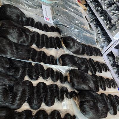 China high invisible 13x6 lace swiss factory wholesales Mink Brazilian Human Hair 13x6 HD lace Front Wig For Black Women for sale