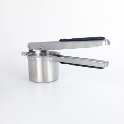 China Viable Factory Sale Professional Stainless Steel Food Prep Utensil Cookware Potato Grinder for sale