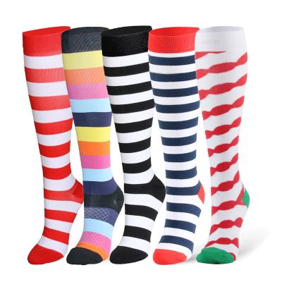 China Breathable Custom Compression Socks 20-30 mmHg Compression Socks Stocking Medical Mens Compression Socks for sale