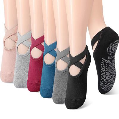 China Adult Slip Logo Rubber Coated Sole Barre Custom Made Breathable Good Prices Anti Slip Non Dots Socks Antislip Barre Socks for sale