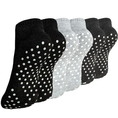 China Terry Cotton Grips Yoga Socks Soft Comfortable Breathable For Women All Season Non Slip Barre Pilates Socks for sale