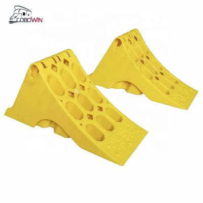 China Durable Motorhome Outdoor Camper Yellow Parking Tire Wedge Block Block HDPE RV Wheel Chock for sale